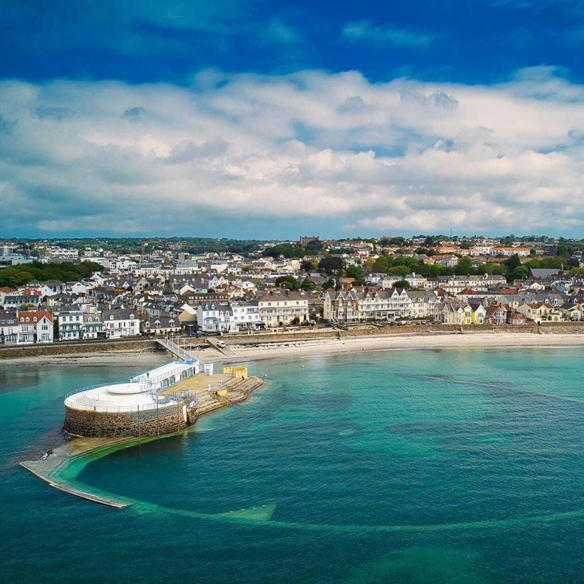 Eden House - Beach Apartments & Suites Saint Helier Eksteriør billede